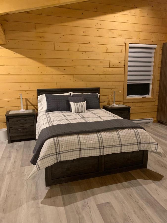 Chalets Domaine Otis Saint-Félix-d'Otis 외부 사진